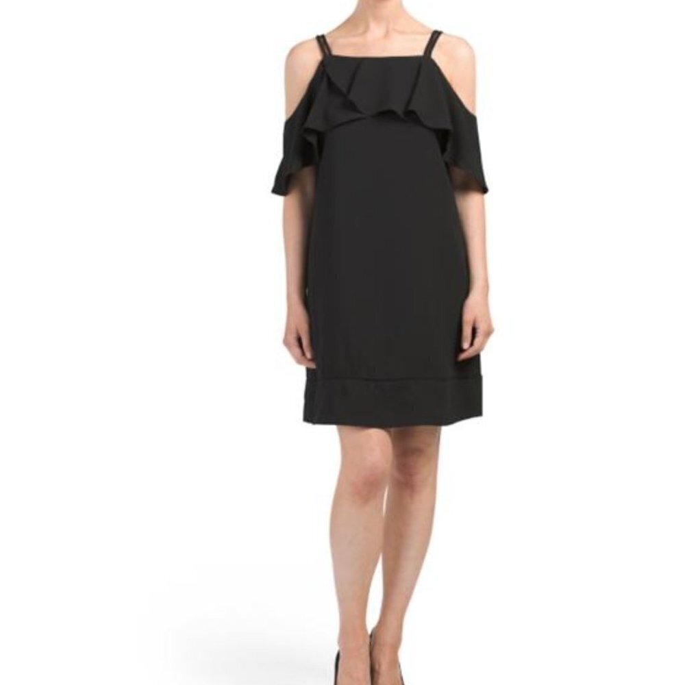 ⭐️40% Off⭐️ Maggy London Black Cold Shoulder Shift Dress